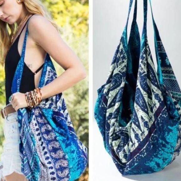 Ruggine Handbags - RUGGINE'S Dance the Night Away Hobo Bag